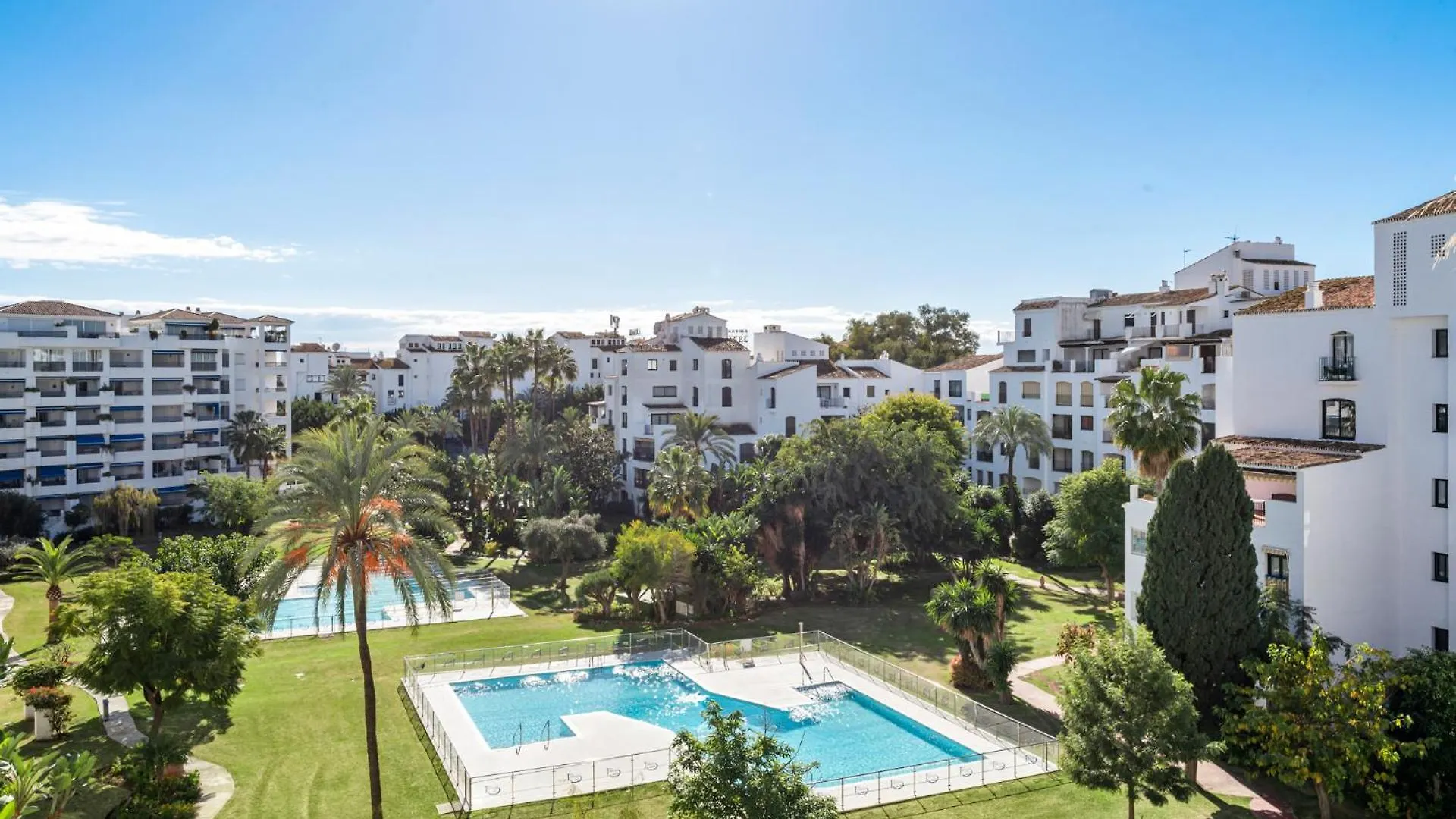 דירות מארבלה Terrazas De Banus 4 12